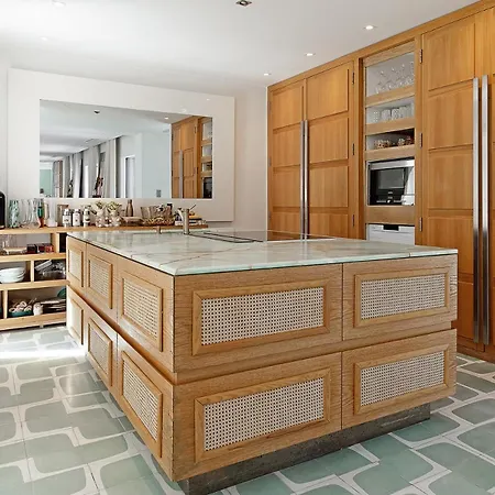 Apartment Luxury With Swimming Pool *
