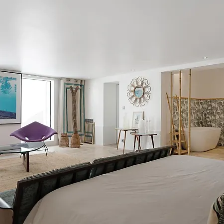 Apartment Luxury With Swimming Pool *